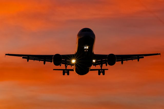 Airbus A321 (D-AIDC)