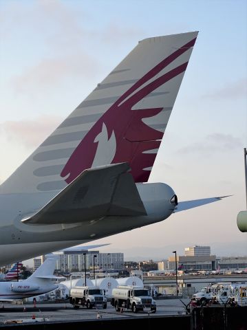 BOEING 747-8 (A7-HHE)