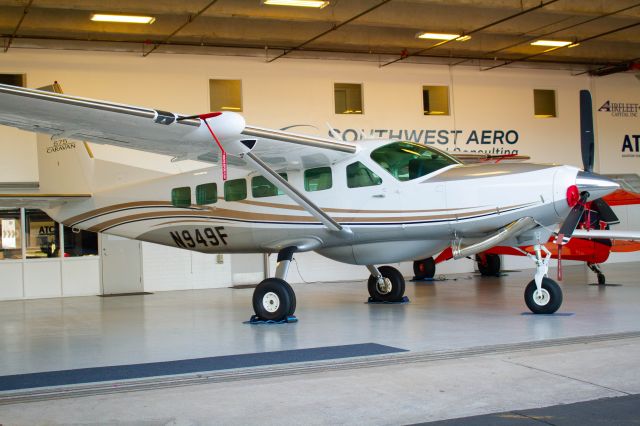 Cessna Caravan (N949F)