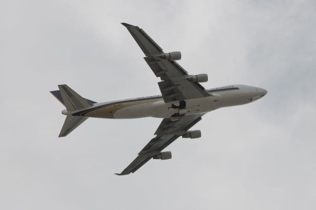 Boeing 747-200 (9V-SFO)