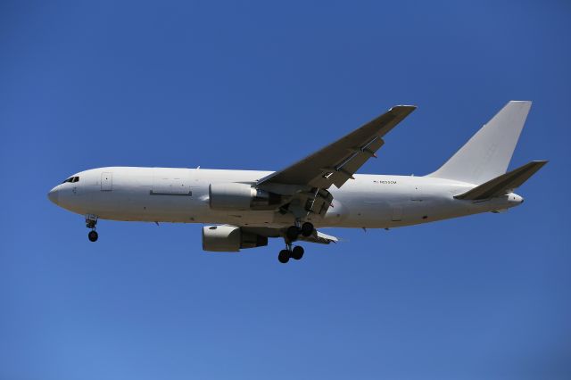 BOEING 767-200 (N255CM) - 4-21-2017