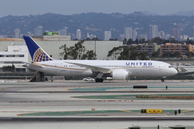 Boeing 787-8 (N45905)