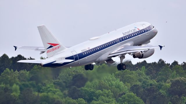 Airbus A319 (N745VJ) - American Airlines Airbus A319 "Allegheny Retrojet" (N745VJ) departs KRDU Rwy 23L on 5/04/2019 at 5:50 pm.