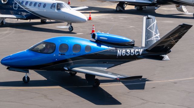 Cirrus Vision SF50 (N635CV)