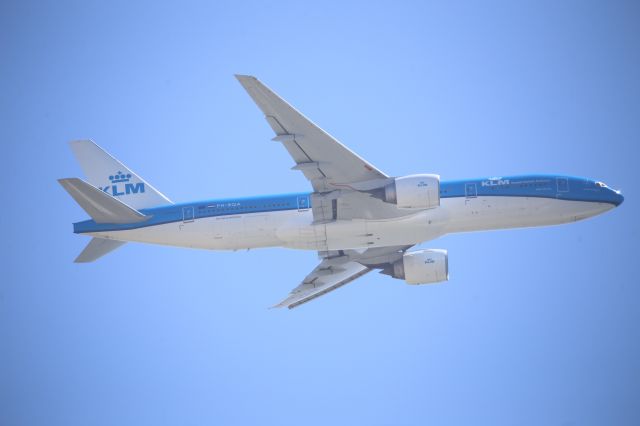 Boeing 777-200 (PH-BQA)