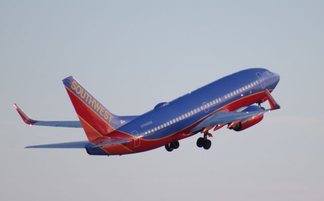 Boeing 737-700 (N764SW) - 022414 outbound from Rwy 19R