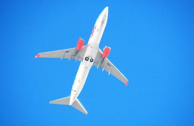 Boeing 737-800 (PR-GUY)