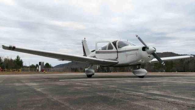 Piper Cherokee (N109GP)