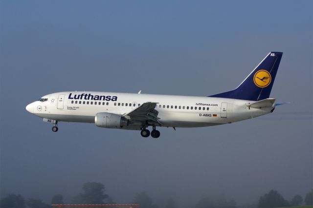 BOEING 737-300 (D-ABXS) - Boeing 737-330  Lufthansa  LSZH Zurich Airport Switzerland  20.September 2010