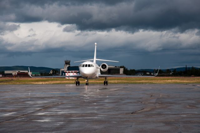 Dassault Falcon 2000 (F-RAFD) - French Airforce Woodwards 29Aug2012