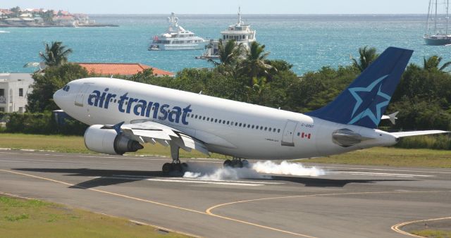 Airbus A310 (C-GPAT)