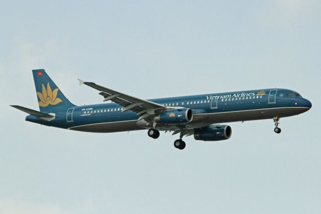 Airbus A321 (VN-A395)