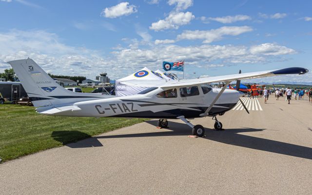 Cessna Skylane (C-FIAZ)