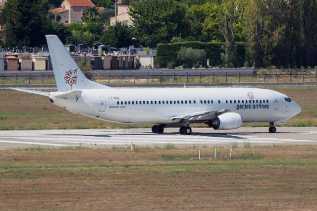 BOEING 737-400 (LY-PGC) - 21 aout 2019