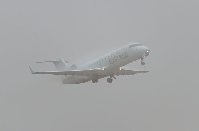 Canadair Regional Jet CRJ-200 (C-GUJA) - LOW OVERCAST to say the least! Low viz spotting at KDTW