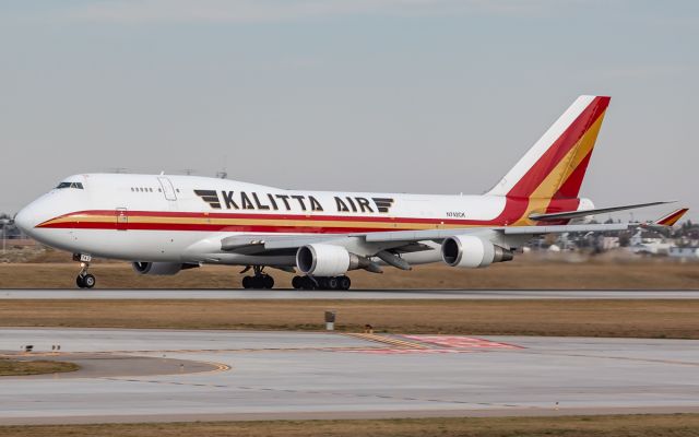 Boeing 747-400 (N742CK)