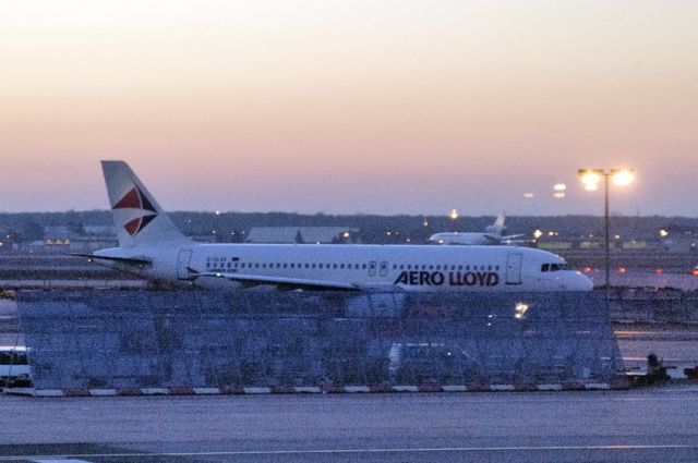 Airbus A320 (D-ALAA) - 2003 - Before Sunrise