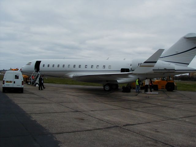 Bombardier Global Express (VP-BYY)