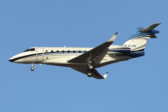 IAI Gulfstream G280 (M-ELAN) - 21/09/2021: Flight from Larnaca (LCA)< Cyprus upon landing on runway 30.