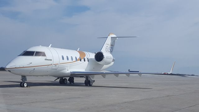 Canadair Challenger (N650BA)