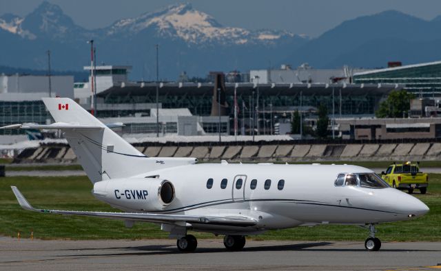 Hawker 800 (C-GVMP)