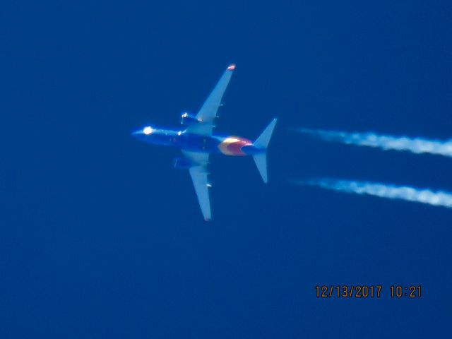 Boeing 737-700 (N908WN)