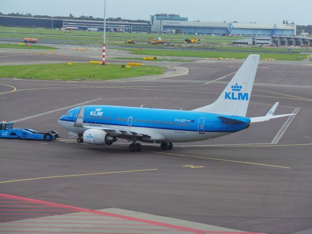 Boeing 737-700 (PH-BGF)