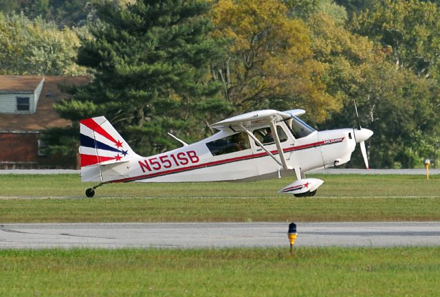 CHAMPION Sky-Trac (N551SB) - Seen at KFDK on 10/11/2009.      a href=http://discussions.flightaware.com/profile.php?mode=viewprofile&u=269247  [ concord977 profile ]/a