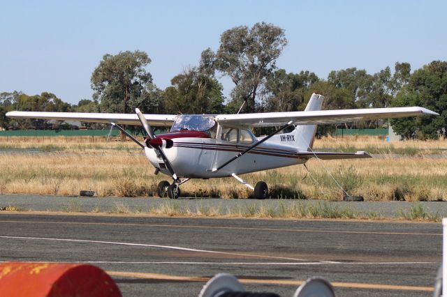 Cessna Skyhawk (VH-RYX)