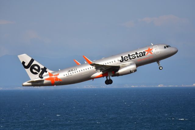 Airbus A320 (JA15JJ)