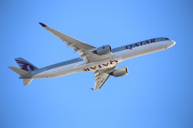 Airbus A350-1000 (A7-ANM)