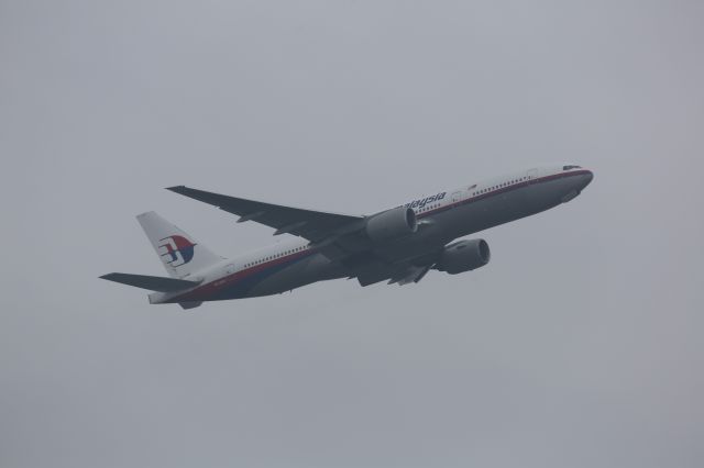 Boeing 777-200 (9M-MRH)