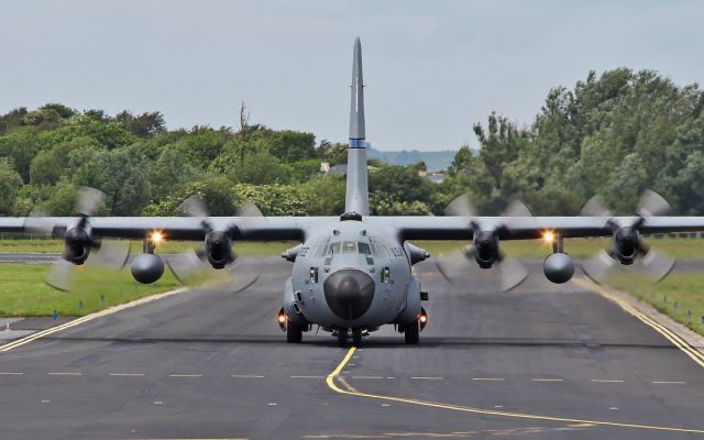 Lockheed C-130 Hercules (85-1362) - "rch154" usaf texas air guard c-130h 85-1362 arriving in shannon 9/6/17.