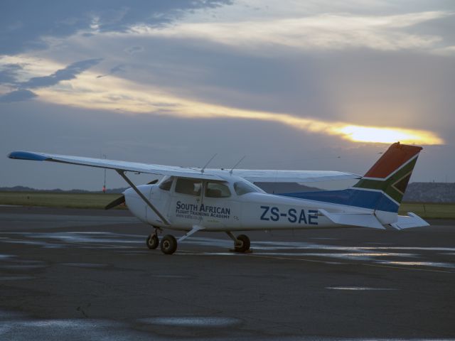 Cessna Skyhawk (ZS-SAE)