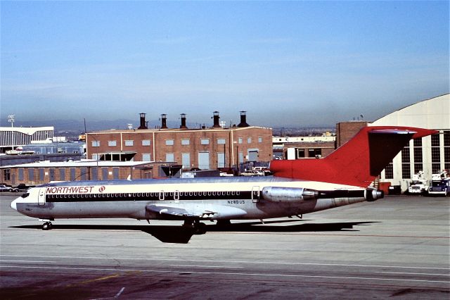 Boeing 727-100 (N280US) - Stapleton International Airport
