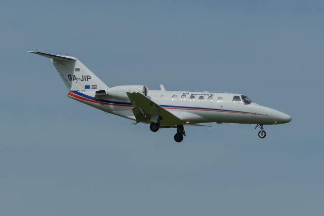 Cessna Citation CJ1 (9A-JIP) - WAW SPOTTING