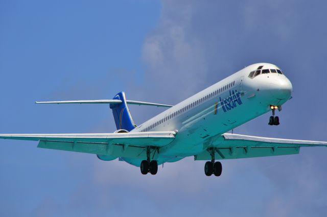 McDonnell Douglas MD-83 (PJ-MDF)