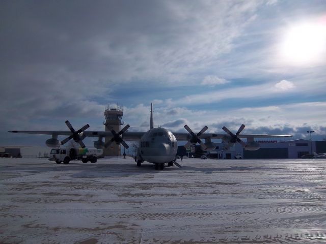 Lockheed C-130 Hercules —
