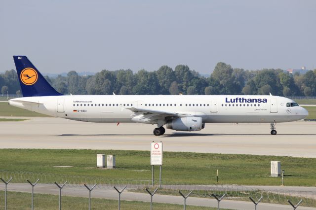 Airbus A321 (D-AIDU)