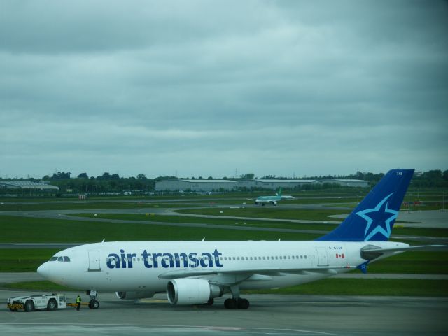 Airbus A310 (C-GTSF) - C-GTSF A310 DEP EIDW ON   21-05-2011 AS TSC 232