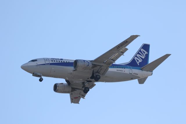 Boeing 737-500 (JA303K) - 24 August 2016:NGO-HKD.