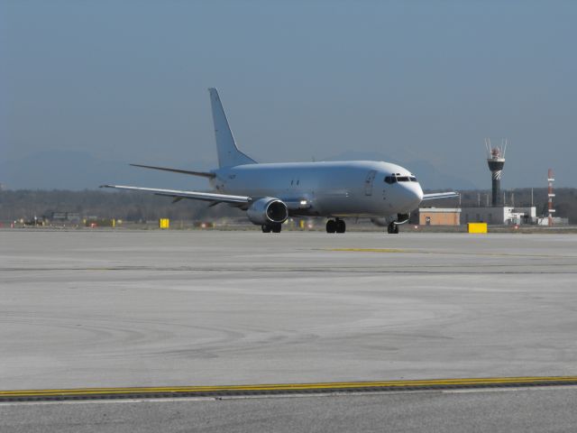 Boeing 737-700 (F-GZTI)