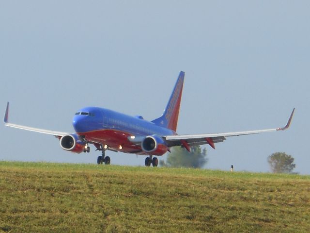 Boeing 737-700 (N200WN)