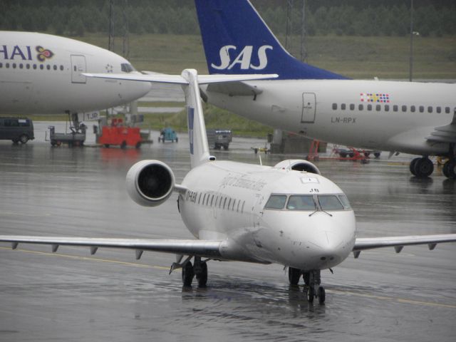 Canadair Regional Jet CRJ-200 (OY-RJB)