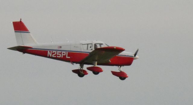 Piper Cherokee (N25PL) - On final is this 1967 Piper Cherokee PA-28-140 in the Autumn of 2020.