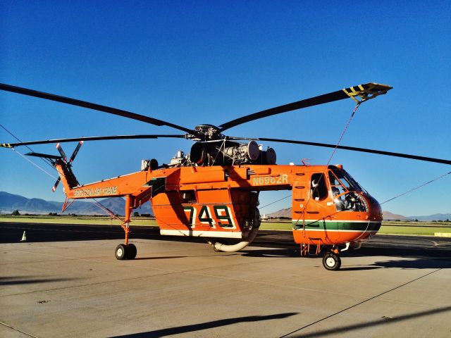 Sikorsky CH-54 Tarhe (N6962R) - Erickson Air Crane