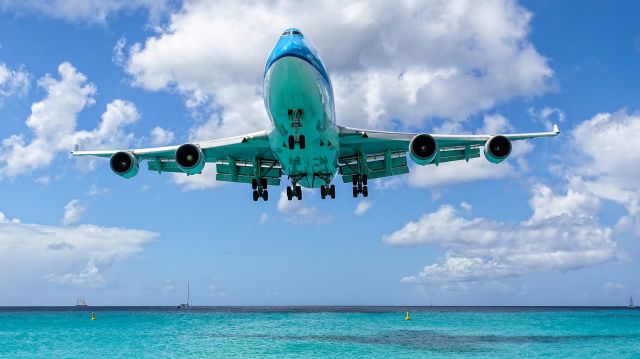 Boeing 747-400 (PH-BFB)