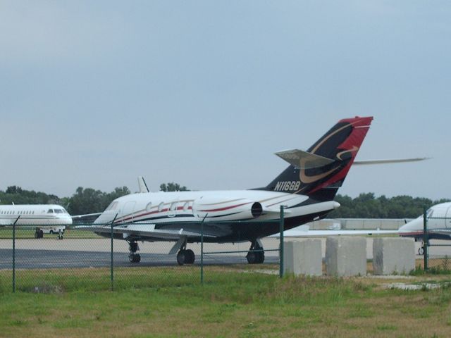 Dassault Falcon 20 (N116GB)