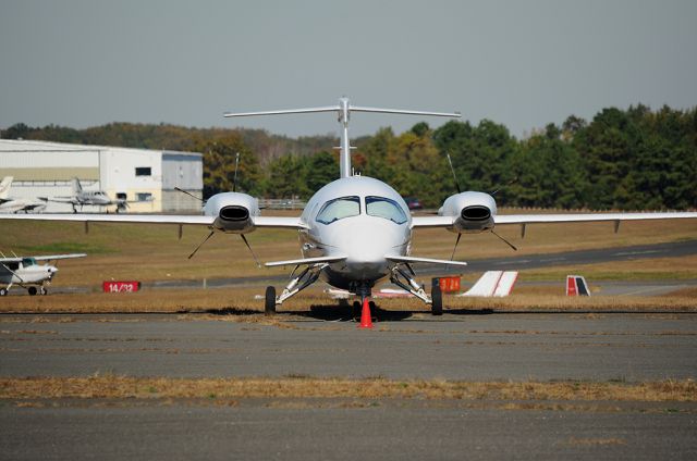 Piaggio P.180 Avanti (N134SL)