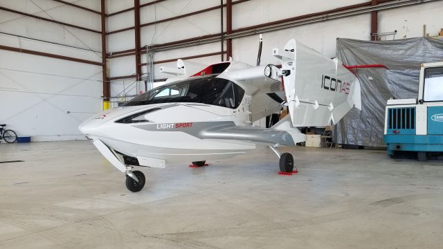 ICON A5 (N155BA) - ICON A5 Tucked away from the cold and snow at Front Range Airport